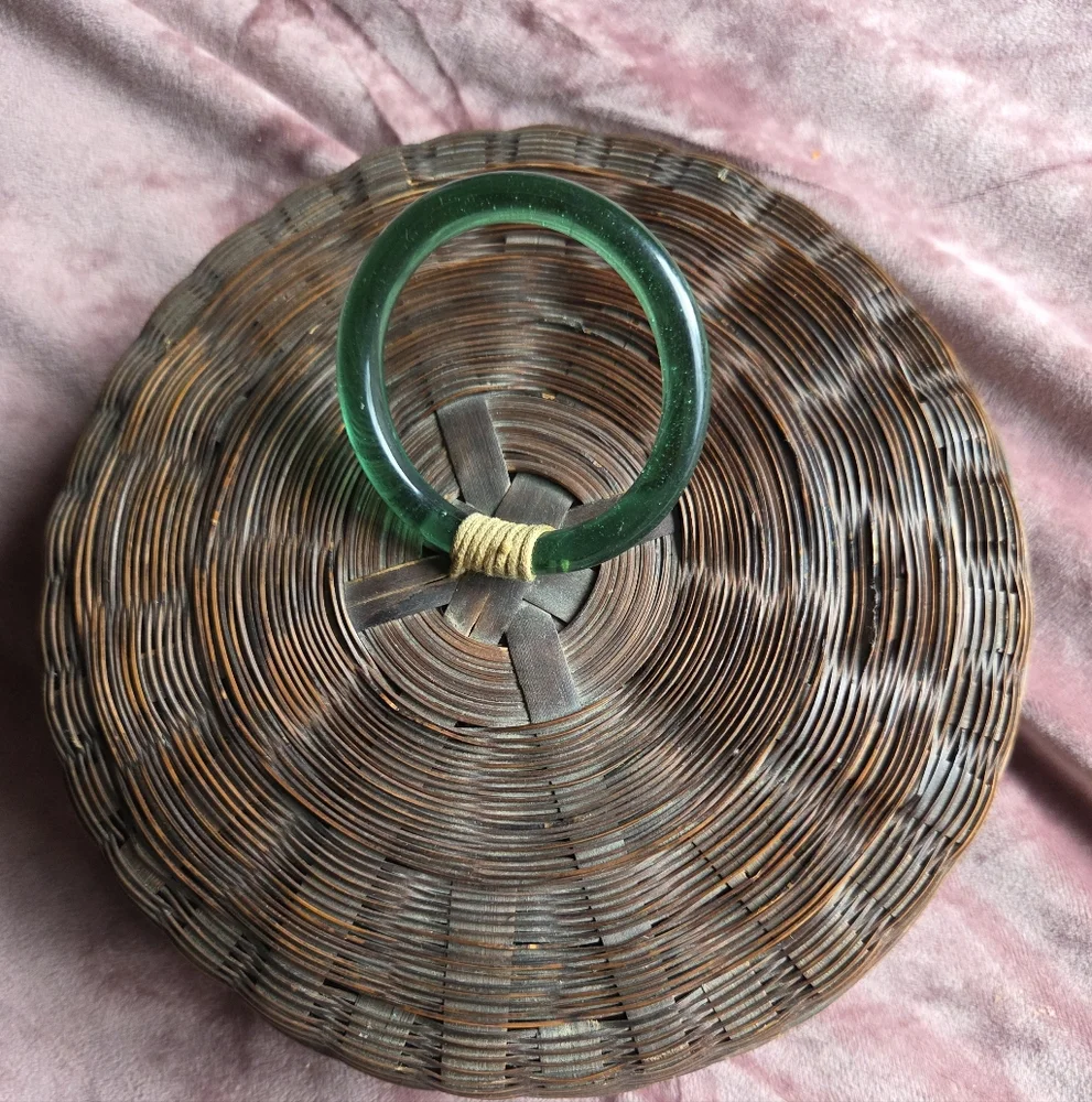 Vintage Chinese Wicker Sewing Basket with a Green Peking Glass Ring
